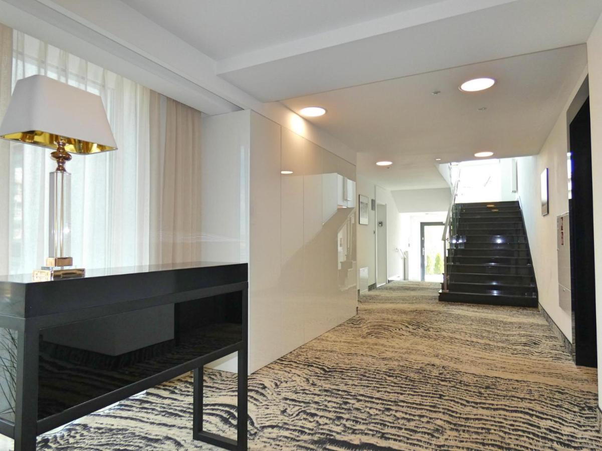 Azure Mare Apartamenty B&M Kolobrzeg Exterior photo